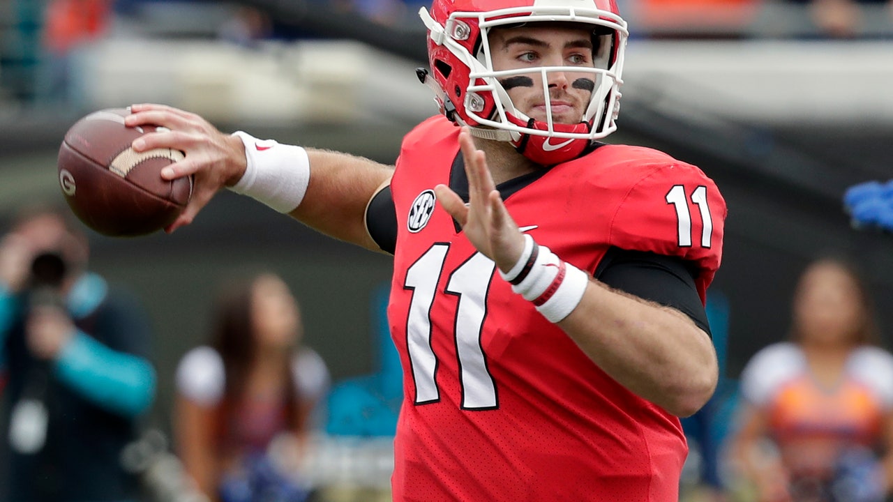 No. 5 Georgia's focus to be tested in visit from UMass